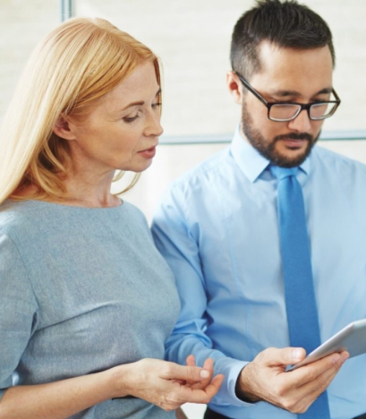 looking-through-data-P5HMMD4-783x774